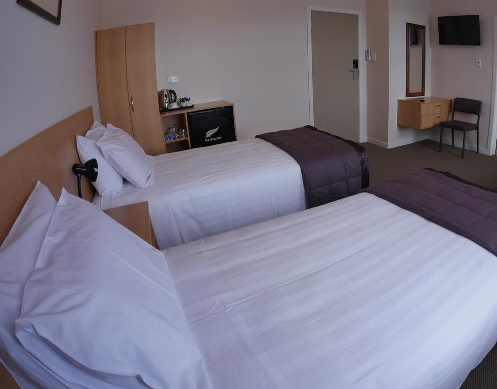 Masonic Hotel Waitara エクステリア 写真